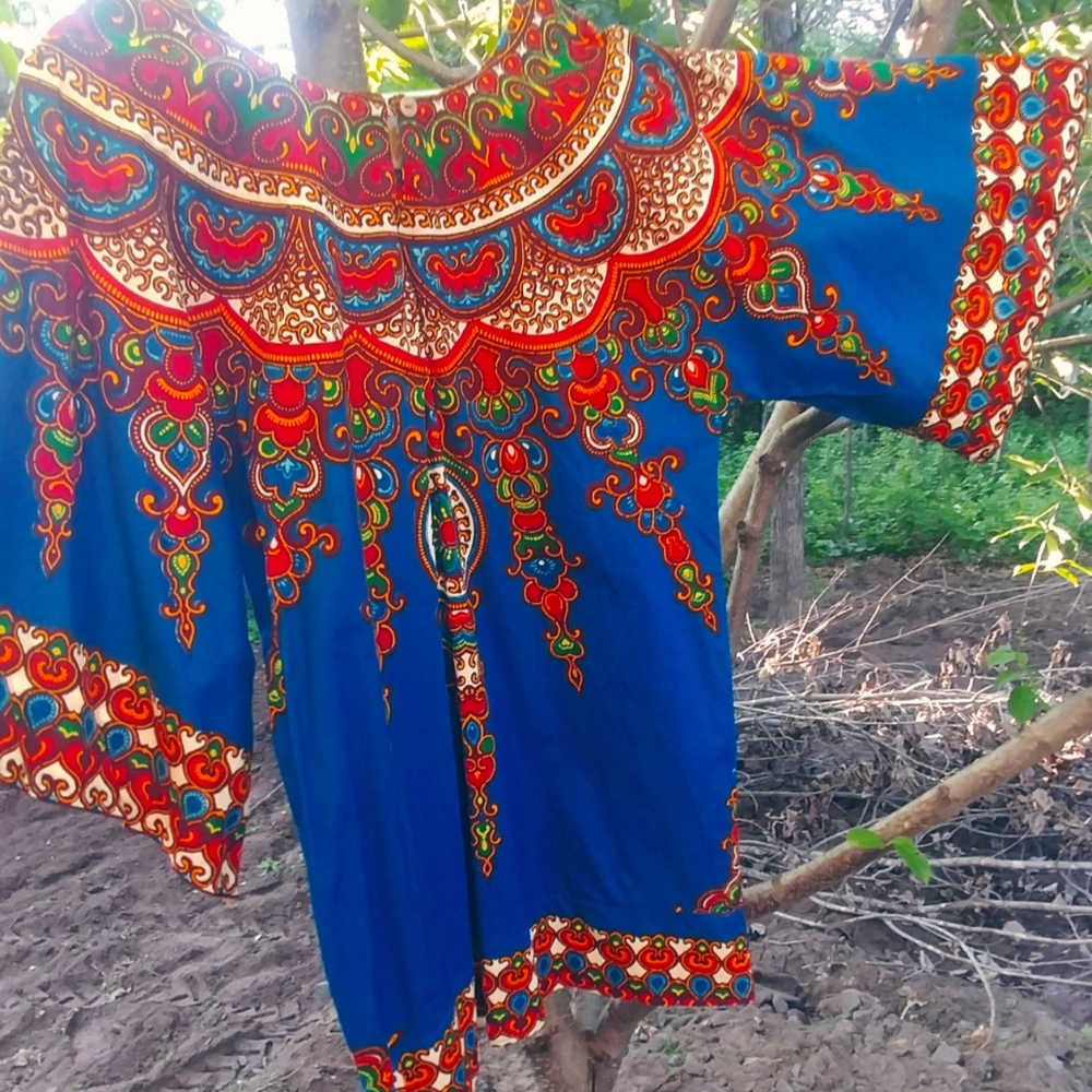 Waltz Vintage 70's Women's Blouse